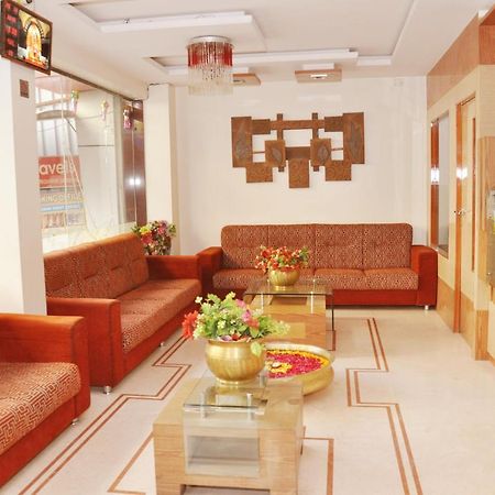 Hotel Sai Suraj Park Ширди Екстериор снимка