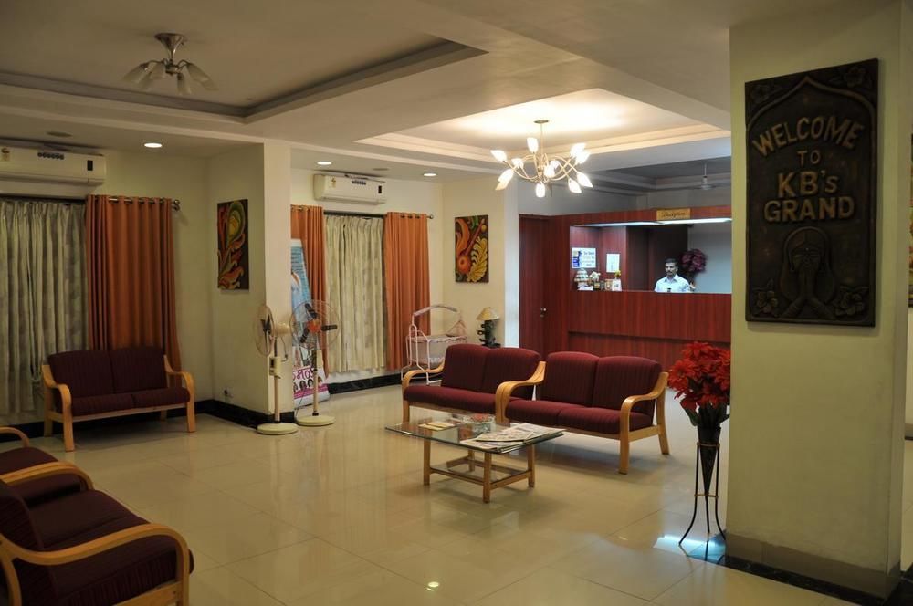 Hotel Sai Suraj Park Ширди Екстериор снимка