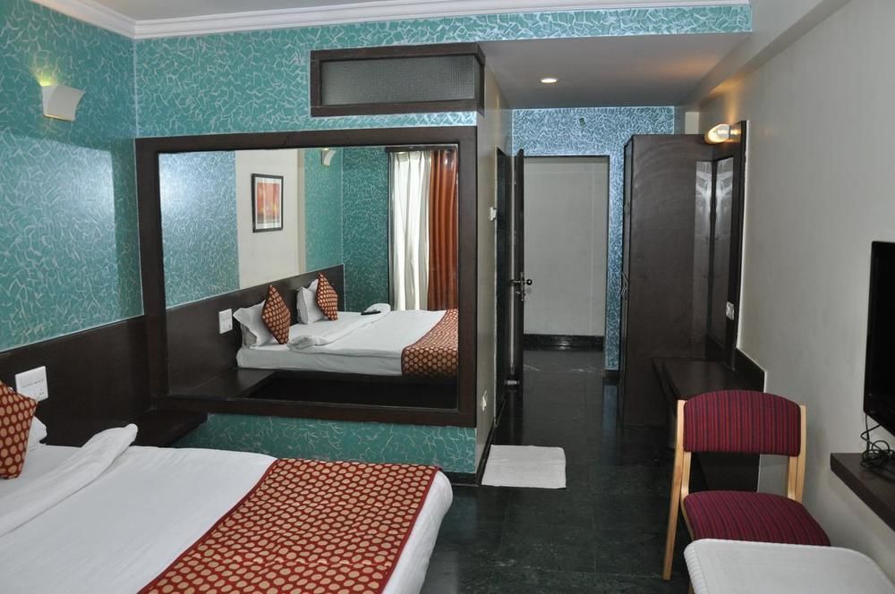 Hotel Sai Suraj Park Ширди Екстериор снимка