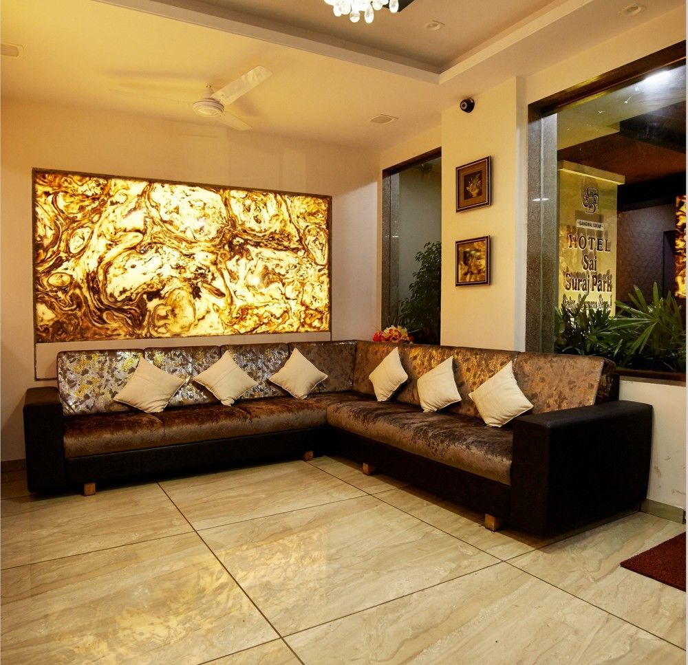 Hotel Sai Suraj Park Ширди Екстериор снимка